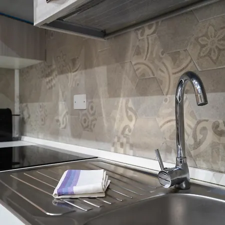 Metro18dic - Stazione Porta Susa - Grazioso Bilocale Apartmán *