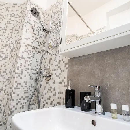 Metro18dic - Stazione Porta Susa - Grazioso Bilocale *